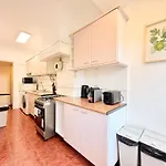 Apartment Out Saldanha Lisbon